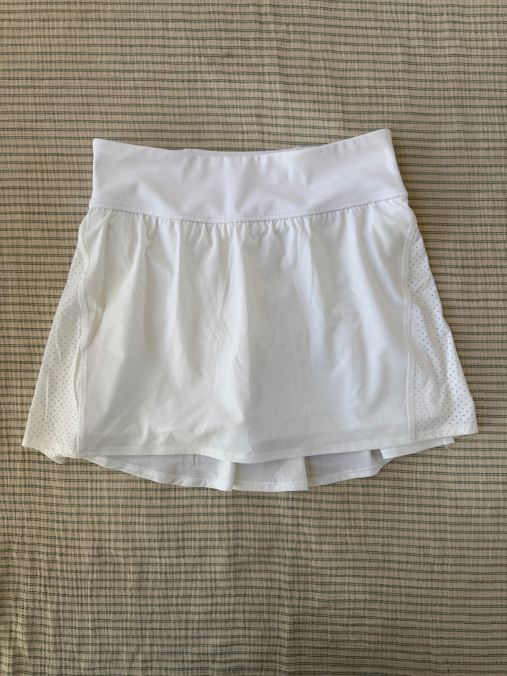 SPANX White tennis/athletic Skirt with shorts